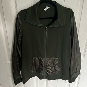 Under armour green lightweight jacket